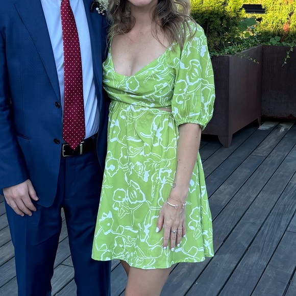 Hello Molly dress - Picture 3 of 6